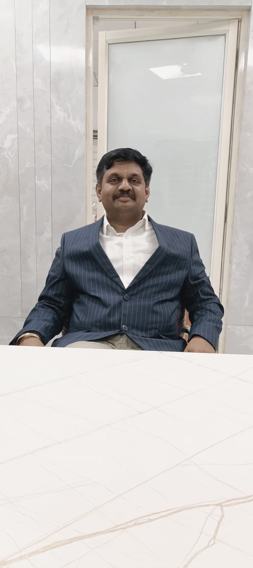 Dr. Santhosh Kumar